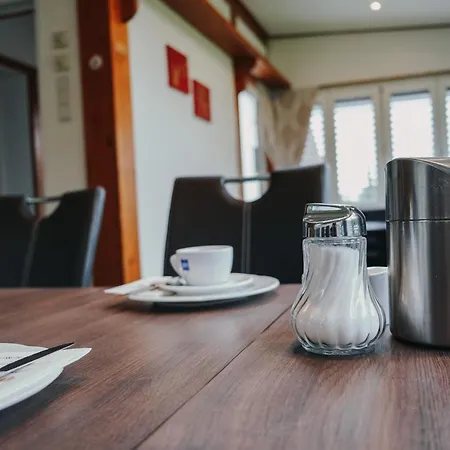Konukevi Steinbichler - Und Check In 24-7 Graz