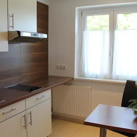 Steinbichler - Und Check In 24-7 Πανσιόν