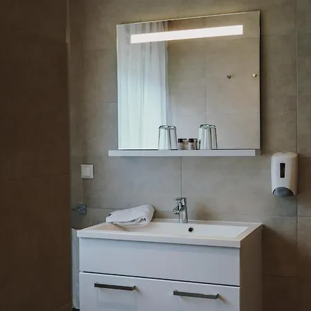 Steinbichler - Und Check In 24-7 Gasthuis 3*