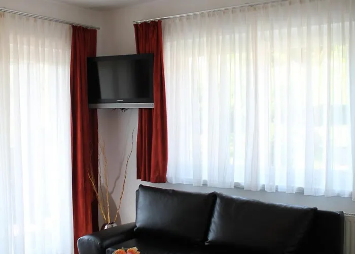 Гостевой дом Steinbichler - Und Check In 24-7 3*